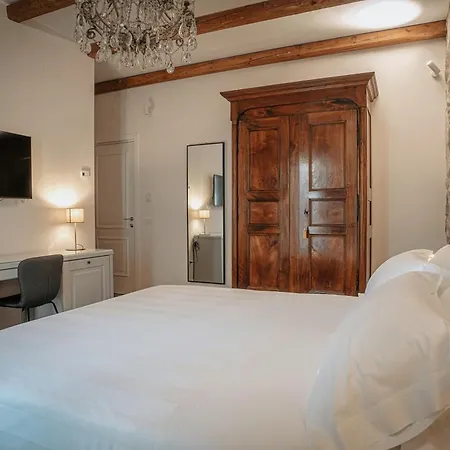 Dimora Lombardi Guest house *