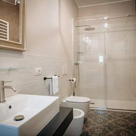 Dimora Lombardi Guest house *