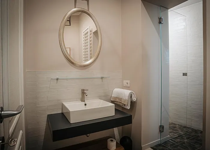 Dimora Lombardi Πανσιόν Ματέρα