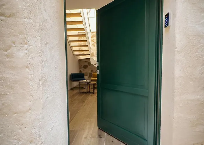 Dimora Lombardi Πανσιόν